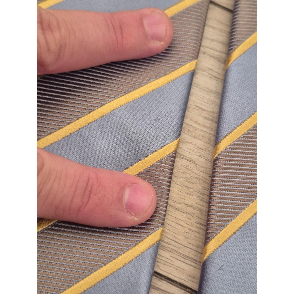 Charvet Mens Striped Silk Necktie Grey Bronze Gold Diagonal Pattern Business Tie